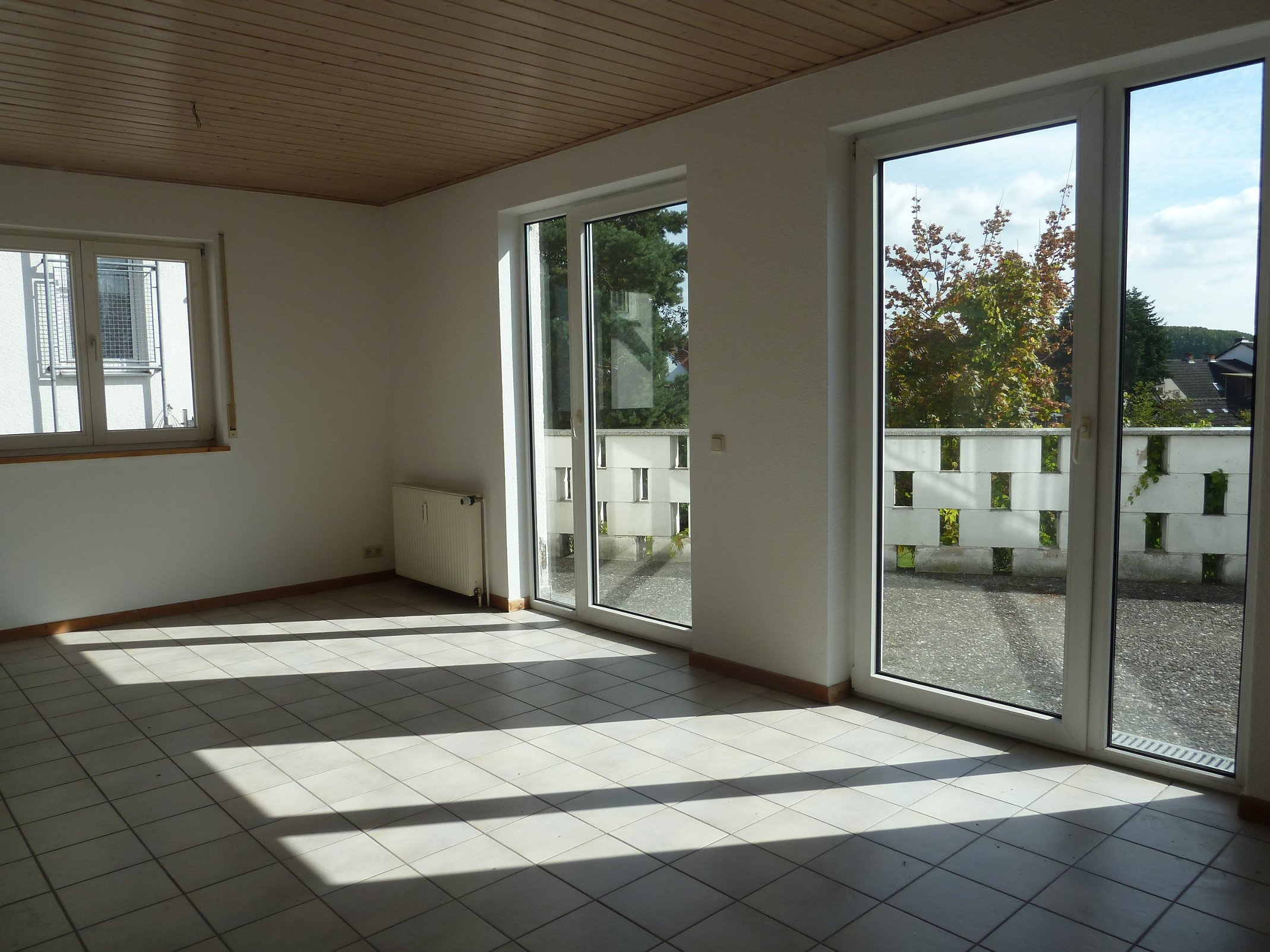 Vermietete Maisonette-Wohnung mit großer Sonnenterrasse im Herzen von Reinheim bei Degenhardt Immobilien