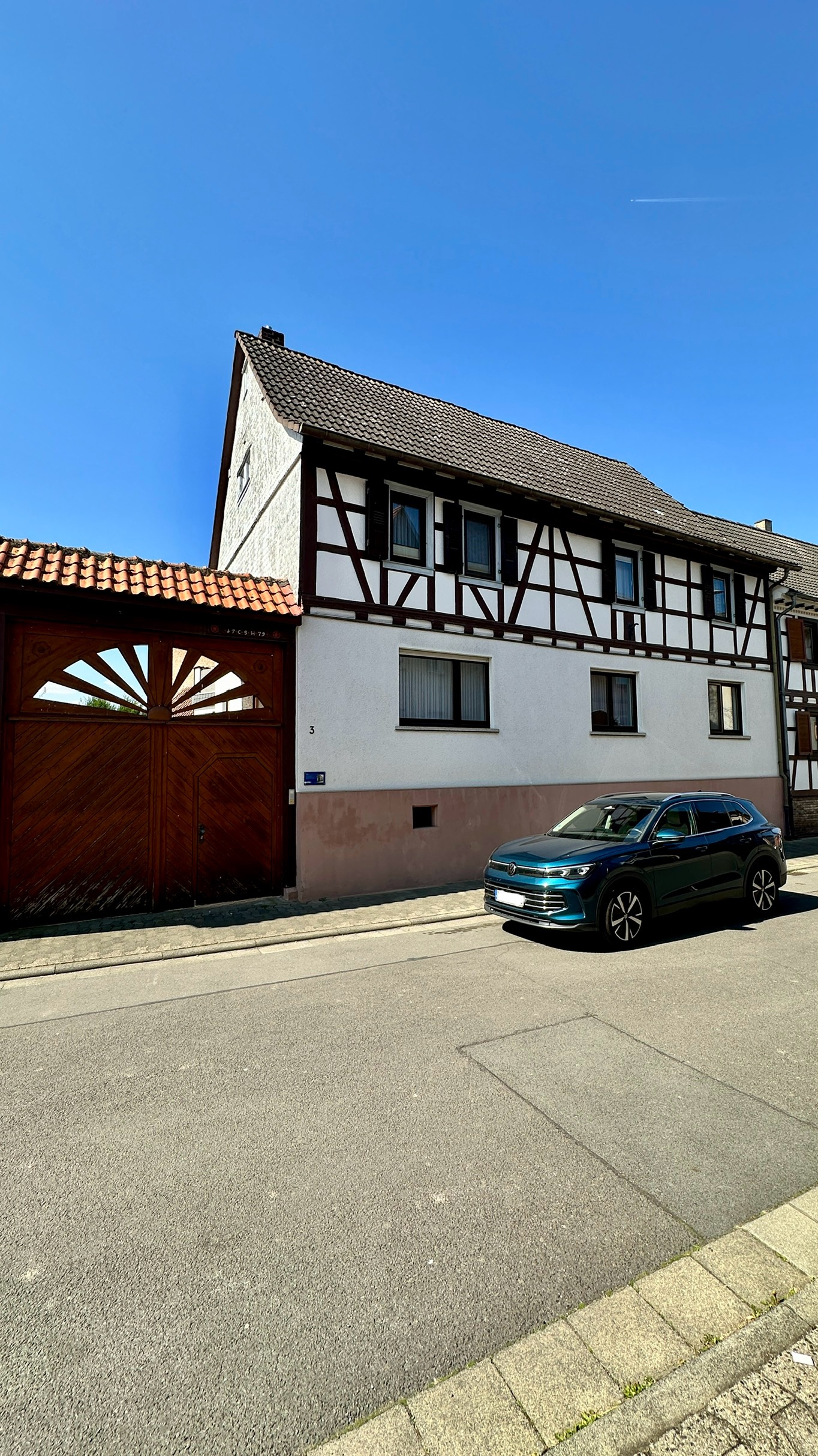 Top gepflegtes Hofensemble in ruhiger Lage im Herzen von Habitzheim! bei Degenhardt Immobilien