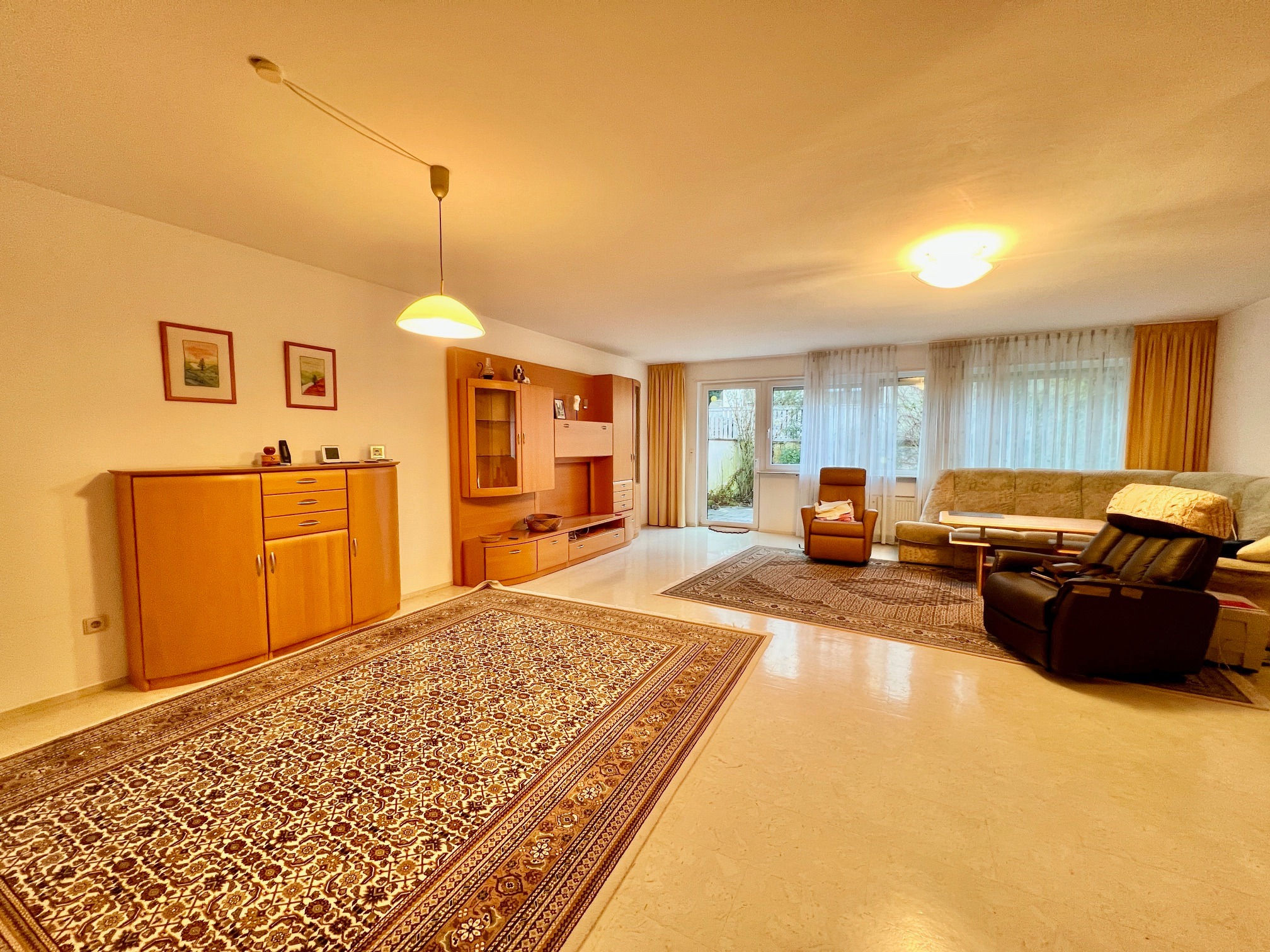 Eine echte Alternative zu einer Wohnung - Tolles Raumkonzept mit viel Platz! bei Degenhardt Immobilien